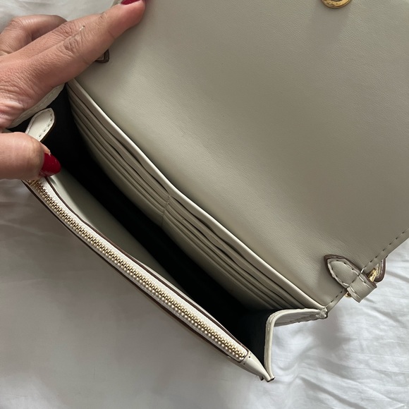 Stella McCartney Logo Shoulder Bag - Picture 5 of 6